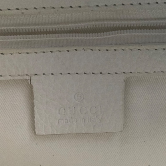 Authentic Gucci bag , painted and conditioned - Picture 8 of 12